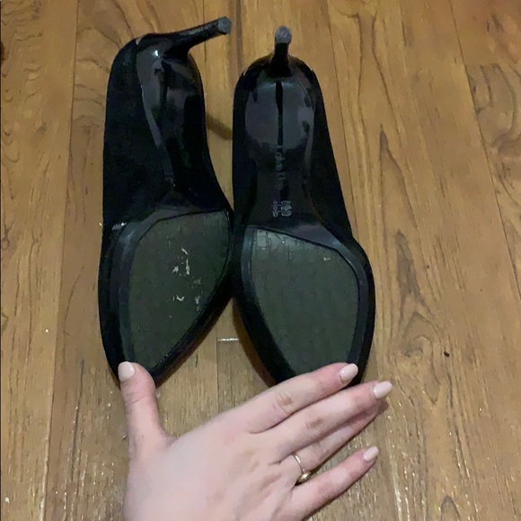 Calvin Klien black suede 3” heels size 8.5/9 - Picture 4 of 5